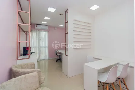 Sala Comercial à venda, 22m² no Passo da Areia, Porto Alegre