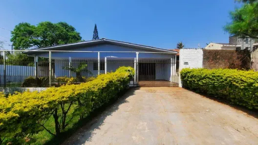 Casa com 3 Quartos à venda, 125m² no Região do Lago, Cascavel