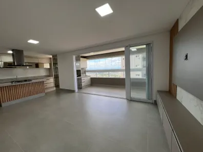 Apartamento com 3 Quartos para alugar, 121m² no Park Lozandes, Goiânia