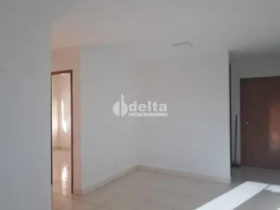 Apartamento com 2 Quartos à venda, 48m² no Jardim Holanda, Uberlândia
