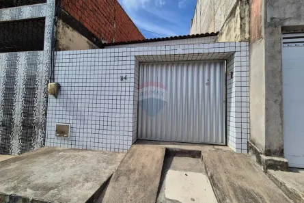 Casa com 2 Quartos à venda, 125m² no Antônio Bezerra, Fortaleza