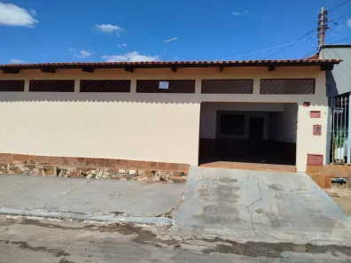 Casa com 4 Quartos à venda, 300m² no Parque Atheneu, Goiânia