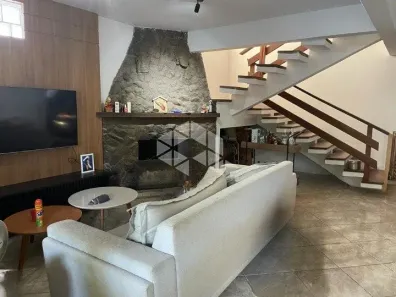 Casa com 4 Quartos à venda, 199m² no Ipanema, Porto Alegre