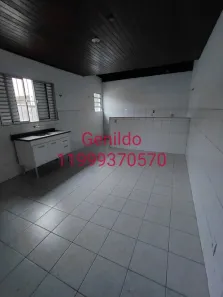 Casa com 2 Quartos para alugar, 80m² no Jardim Santos Dumont, São Paulo