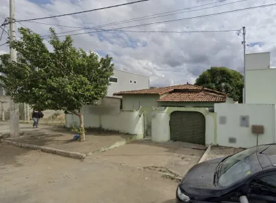 Casa com 1 Quarto à venda, 600m² no Vapabuçu, Sete Lagoas