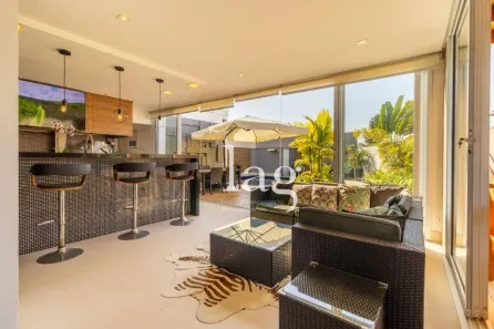 Casa de Condomínio com 3 Quartos à venda, 410m² no Aparecidinha, Sorocaba