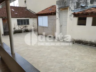 Casa com 3 Quartos à venda, 80m² no Martins, Uberlândia