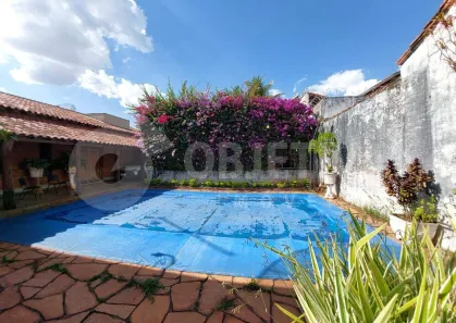 Casa com 4 Quartos à venda, 349m² no Tabajaras, Uberlândia