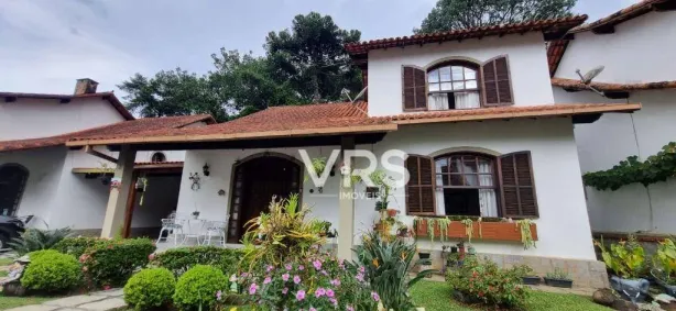 Casa de Condomínio com 3 Quartos à venda, 171m² no Várzea, Teresópolis