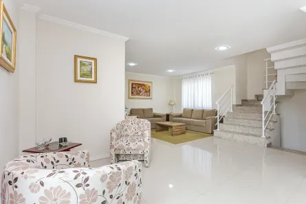 Sobrado com 4 Quartos à venda, 259m² no Campina do Siqueira, Curitiba