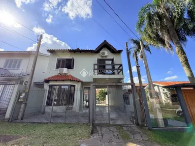 Sobrado com 3 Quartos à venda, 118m² no Dom Feliciano, Gravataí