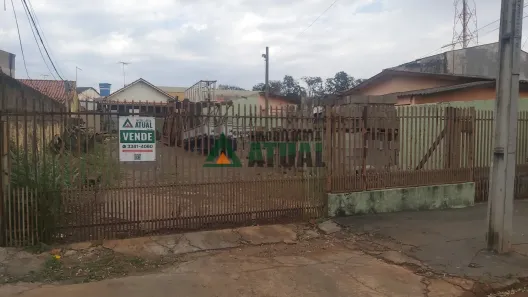 Casa com 2 Quartos à venda, 100m² no Aeroporto, Londrina