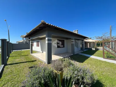 Casa com 4 Quartos à venda, 300m² no XANGRI-LÁ, Xangri-lá
