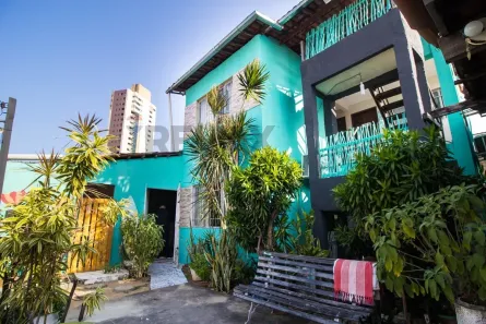 Casa com 10 Quartos para alugar, 350m² no Ponta Negra, Natal