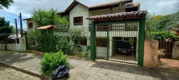 Casa com 6 Quartos à venda, 242m² no Nonoai, Porto Alegre