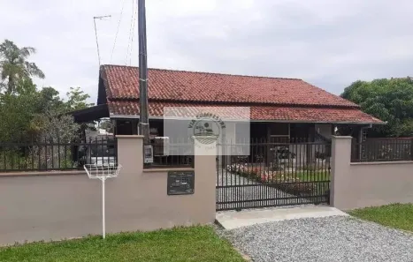 Casa com 3 Quartos à venda, 140m² no Praia do Ervino, Balneário Barra do Sul