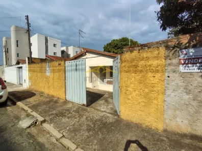 Casa com 2 Quartos para alugar, 80m² no São Manoel, Americana