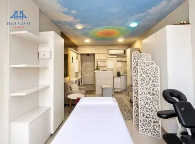 Sala Comercial à venda, 28m² no Trindade, Florianópolis