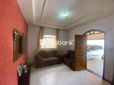 Casa com 5 Quartos à venda, 450m² no Planalto, Montes Claros