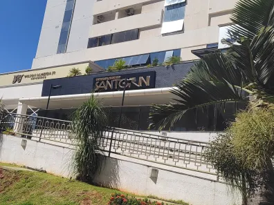 Apartamento com 2 Quartos para alugar, 50m² no Setor Bueno, Goiânia