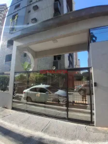Apartamento com 3 Quartos para alugar, 240m² no Meireles, Fortaleza