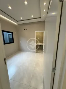 Casa de Condomínio com 3 Quartos à venda, 150m² no Condomínio Belvedere, Cuiabá
