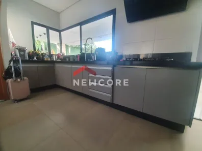 Casa de Condomínio com 4 Quartos à venda, 390m² no Jardim Shangri-Lá, Bauru