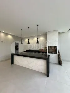 Casa com 3 Quartos à venda, 155m² no Jardim Brasília, Uberlândia
