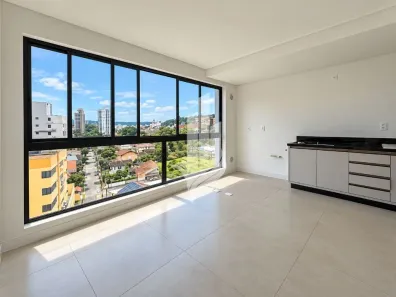 Apartamento com 2 Quartos para alugar, 61m² no Água Verde, Blumenau