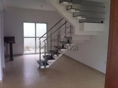 Casa de Condomínio com 2 Quartos para alugar, 84m² no Chácaras São José, São José dos Campos