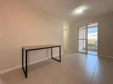 Apartamento com 2 Quartos para alugar, 51m² no Vila Marumby, Maringá