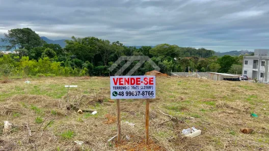 Lote/Terreno à venda, 2316m² no Forquilhas, São José