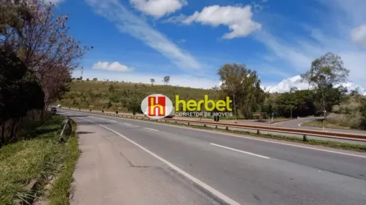 Lote/Terreno à venda, 10000m² no Universitário, Sete Lagoas