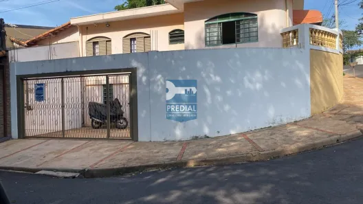 Casa com 4 Quartos à venda, 187m² no Parque Delta, São Carlos