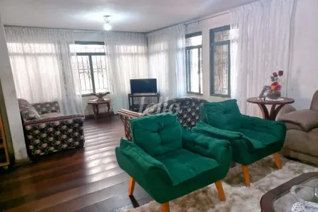 Casa com 3 Quartos à venda, 257m² no Jardim Leonor Mendes de Barros, São Paulo