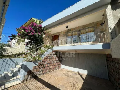 Casa com 5 Quartos à venda, 220m² no Vila Ipiranga, Porto Alegre