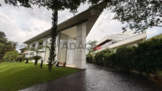 Casa de Condomínio com 4 Quartos à venda, 700m² no Residencial Aldeia do Vale, Goiânia