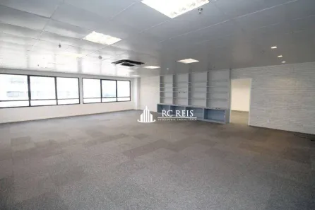 Sala Comercial para venda ou aluguel, 213m² no Alphaville Industrial, Barueri