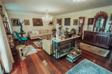 Casa com 3 Quartos à venda, 421m² no Chácara das Pedras, Porto Alegre