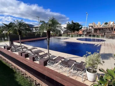Casa de Condomínio com 3 Quartos à venda, 270m² no São João do Rio Vermelho, Florianópolis