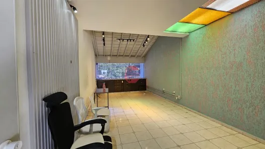 Imóvel Comercial com 4 Quartos para alugar, 240m² no Anhangabaú, Jundiaí