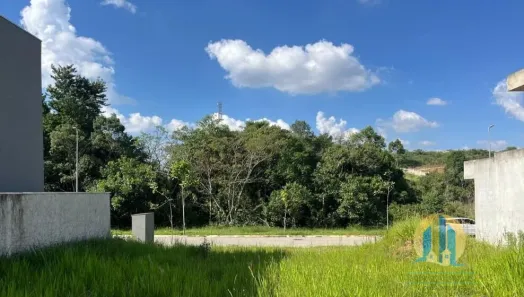 Lote/Terreno à venda, 437m² no Jardim Tupanci, Barueri