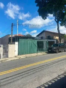 Casa com 3 Quartos à venda, 218m² no Vila Irmãos Arnoni, São Paulo