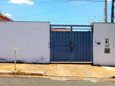 Casa com 3 Quartos à venda, 119m² no Parque São Paulo (Vila Xavier), Araraquara