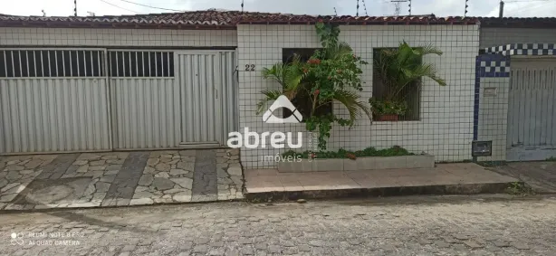 Casa com 3 Quartos à venda, 200m² no Emaús, Parnamirim