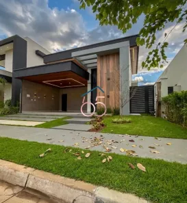 Casa de Condomínio com 3 Quartos à venda, 150m² no Condomínio Primor das Torres, Cuiabá