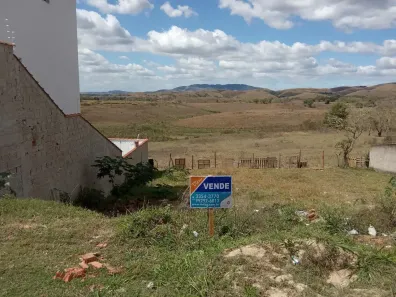 Lote/Terreno à venda, 250m² no Vila Verde, Resende