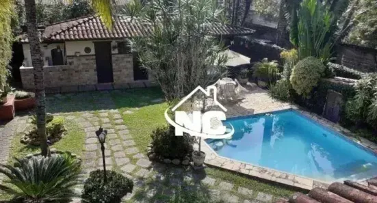 Casa de Condomínio com 3 Quartos à venda, 250m² no Serra Grande, Niterói