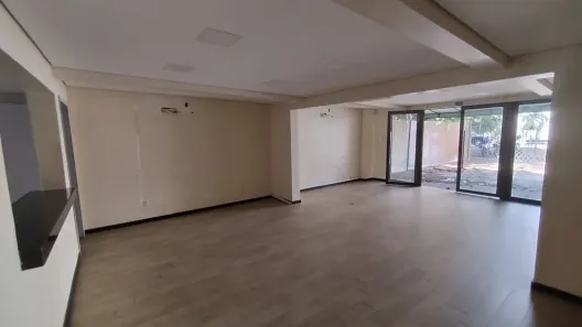 Ponto Comercial para alugar, 200m² no Reduto, Belém