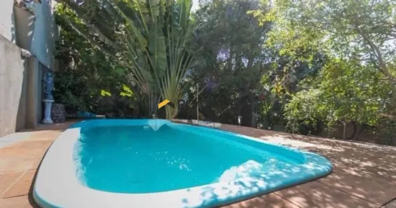 Casa com 4 Quartos para alugar, 214m² no Nonoai, Porto Alegre
